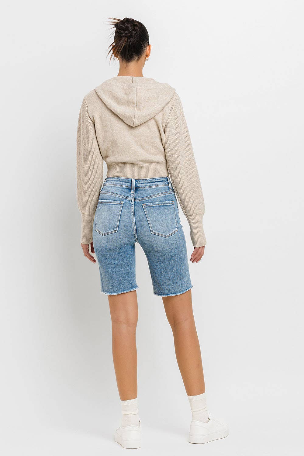 HIGH RISE RAW HEM BERMUDA SHORTS - Vervet