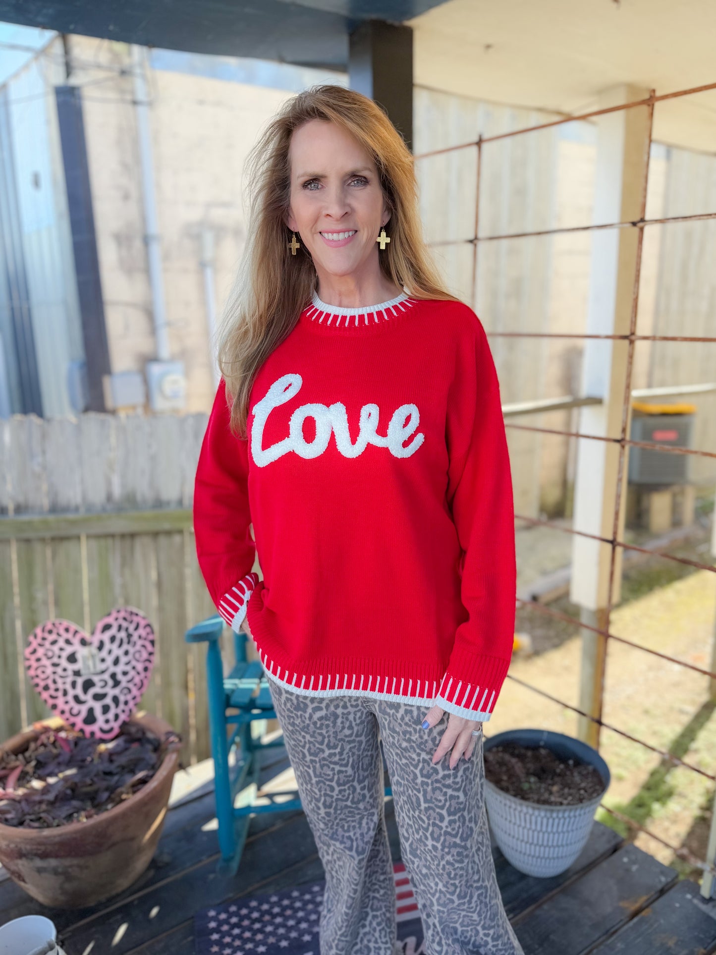 RED LOVE SCRIPT SWEATER